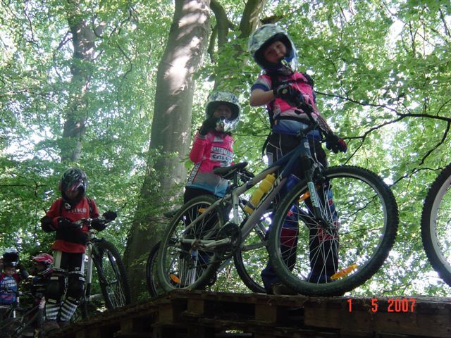 gal/VTT 2007/Descente_1_mai_2007_AlgrangeVTT/DSC07449.JPG